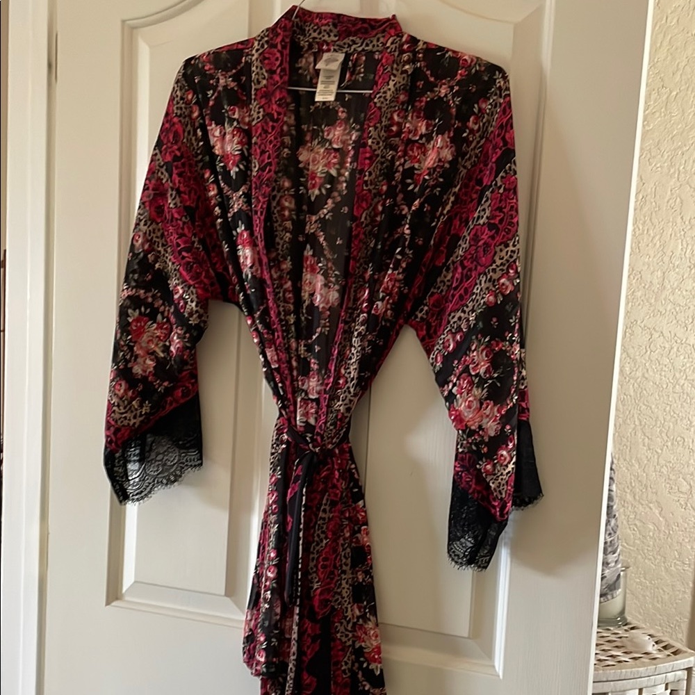 Burgundy Floral Kimono Robe with Tie Waist